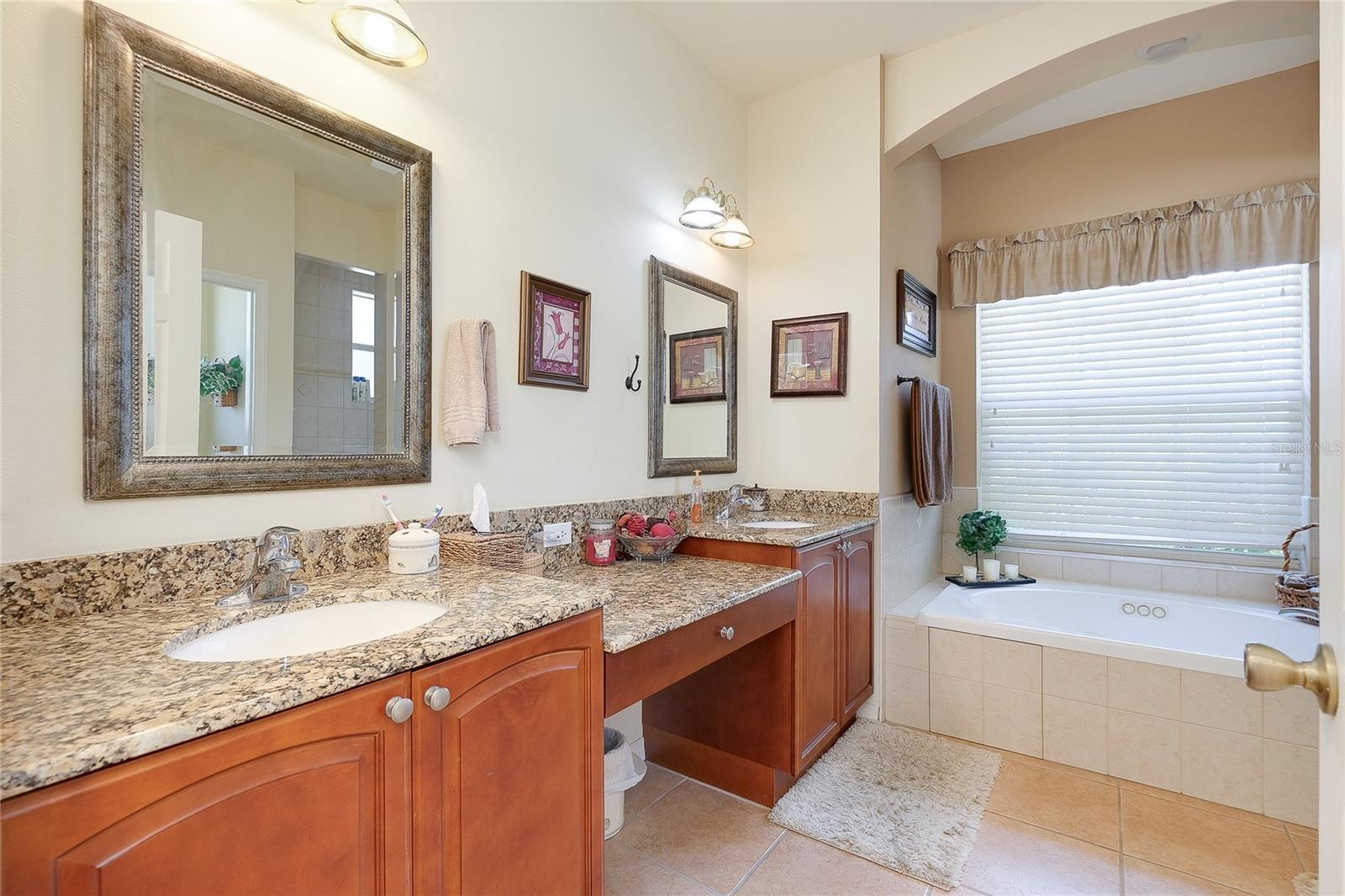 3648 N SALFORD BLVD, NORTH PORT, FL, 34286