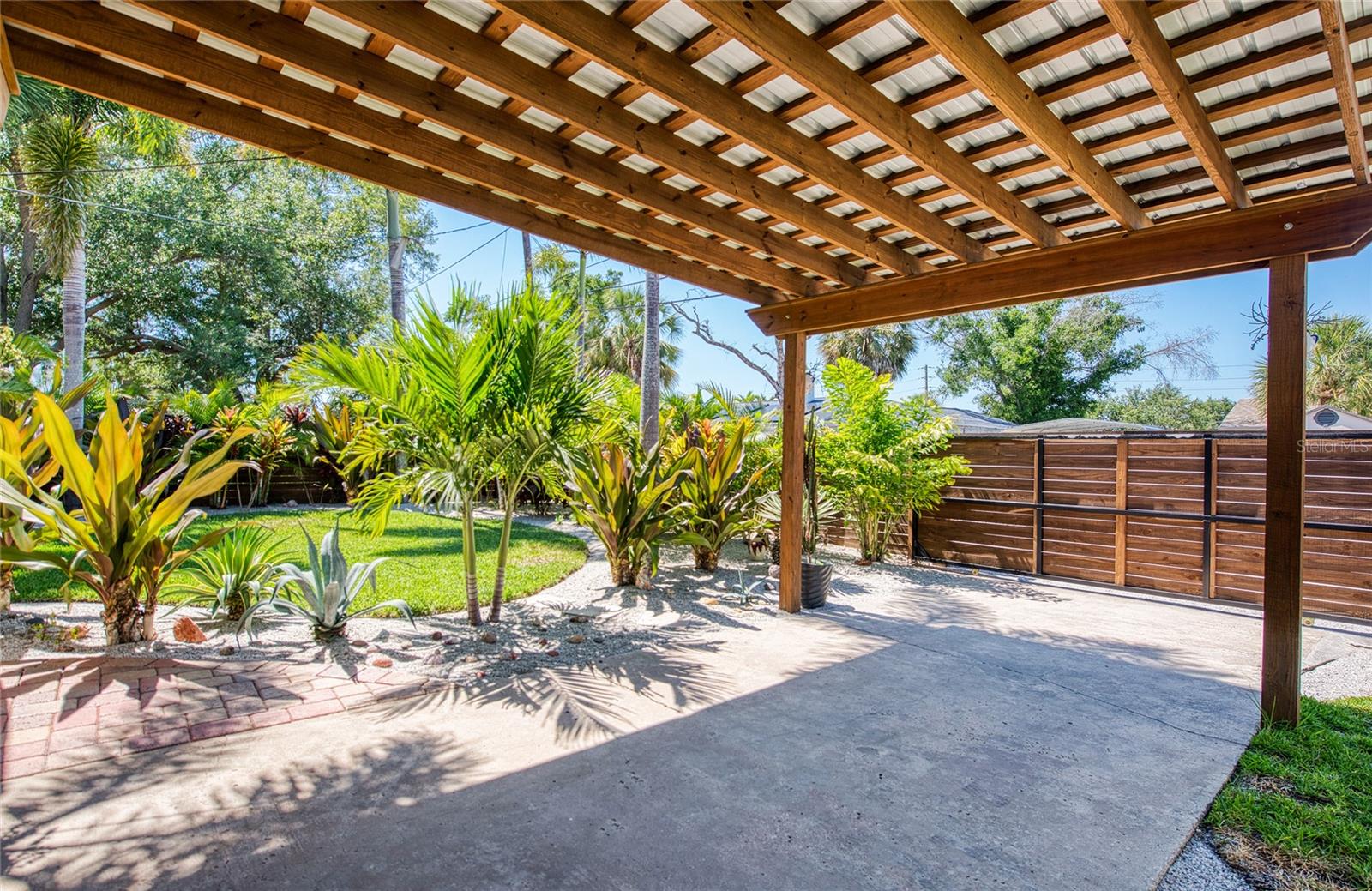 425 46TH AVE S, ST PETERSBURG, FL, 33705