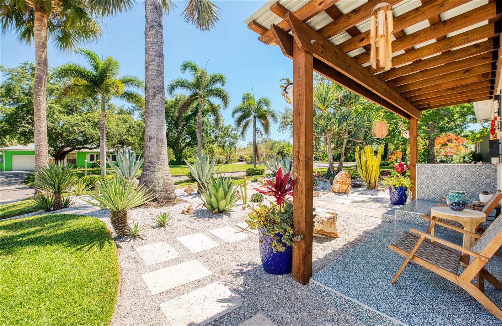 425 46TH AVE S, ST PETERSBURG, FL, 33705