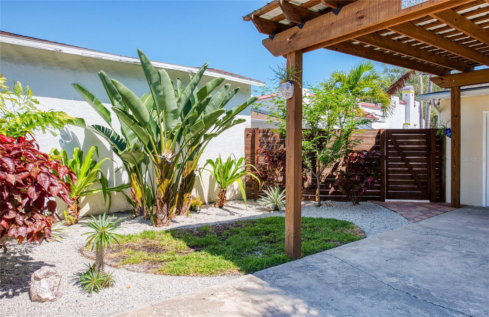 425 46TH AVE S, ST PETERSBURG, FL, 33705