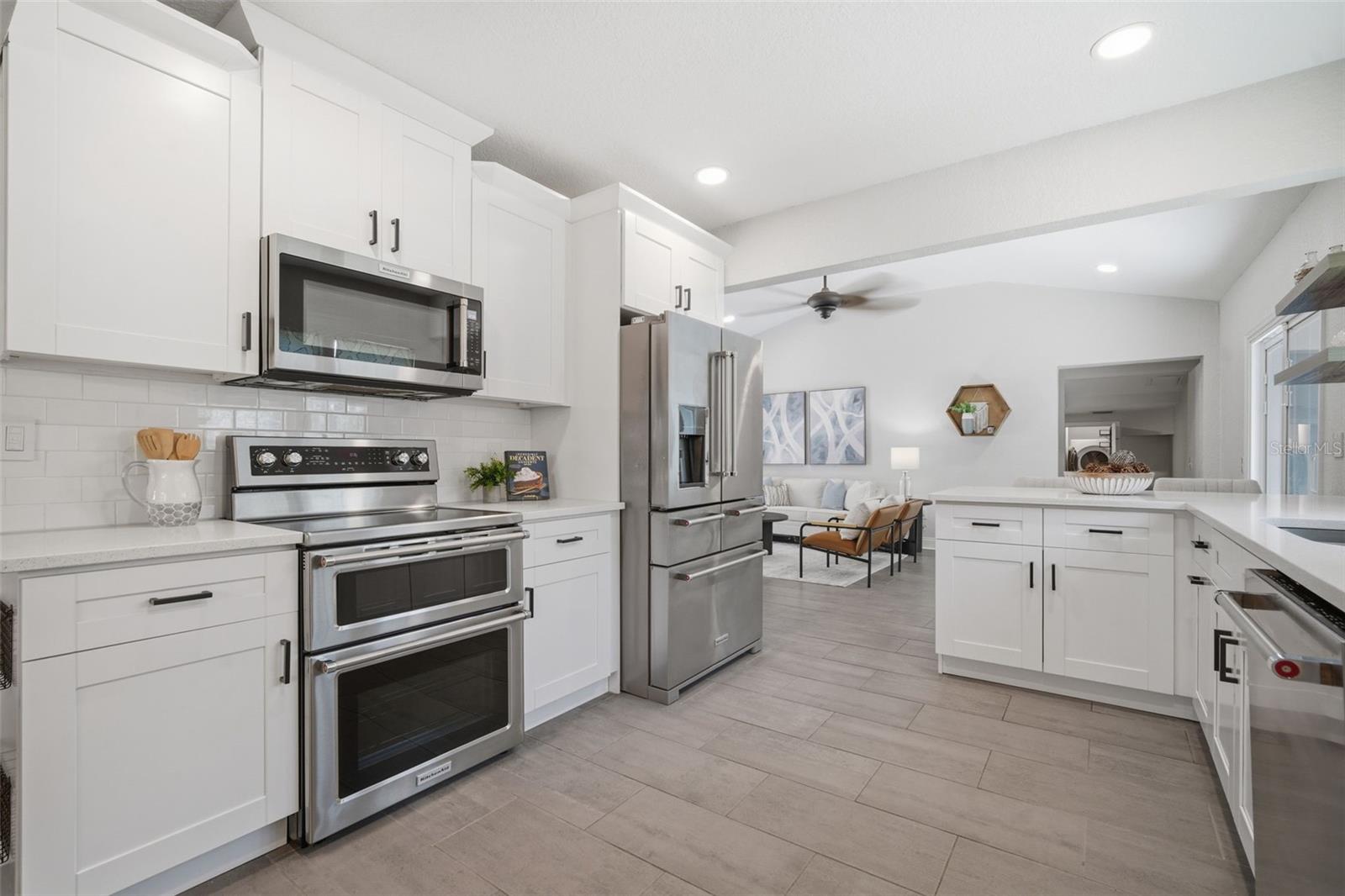 3105 JACKSON ST N, ST PETERSBURG, FL, 33704