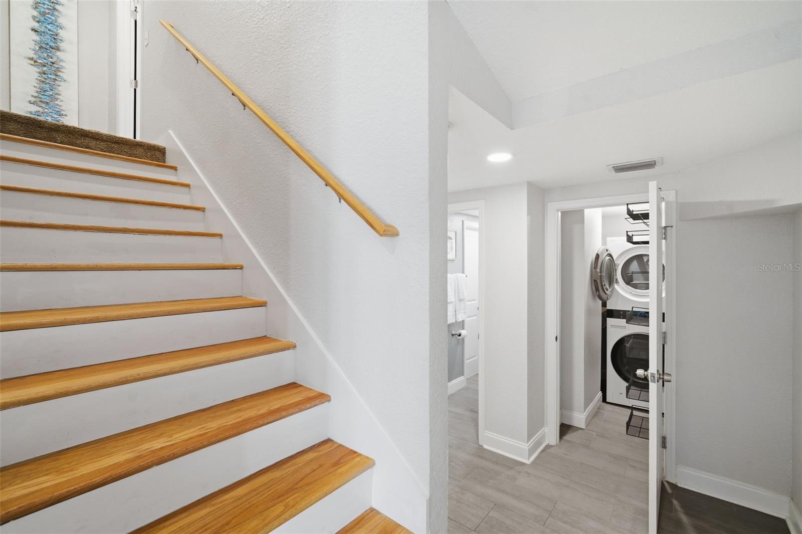 3105 JACKSON ST N, ST PETERSBURG, FL, 33704