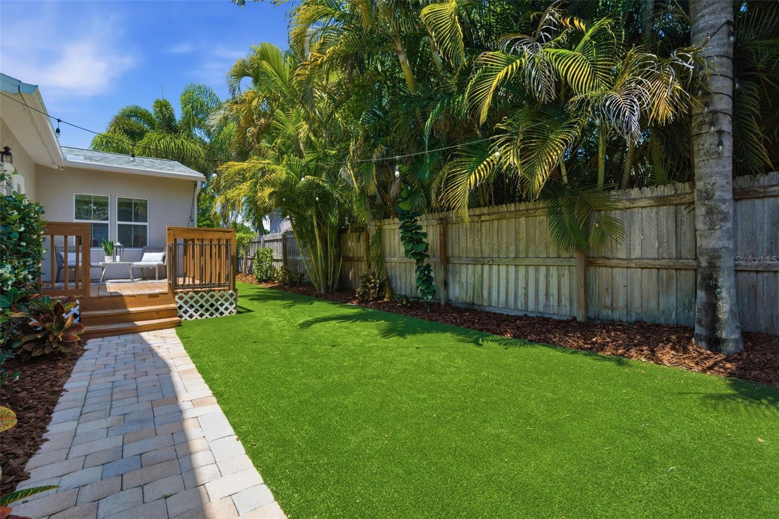 3105 JACKSON ST N, ST PETERSBURG, FL, 33704