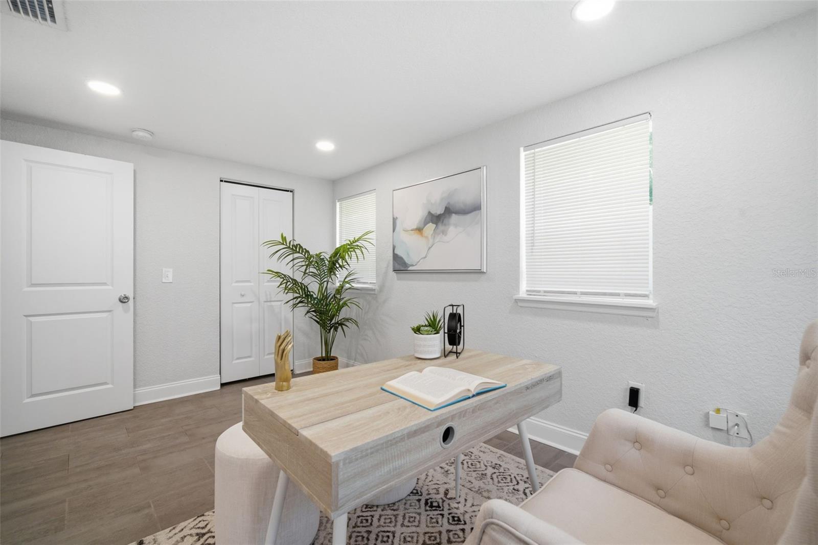 3105 JACKSON ST N, ST PETERSBURG, FL, 33704