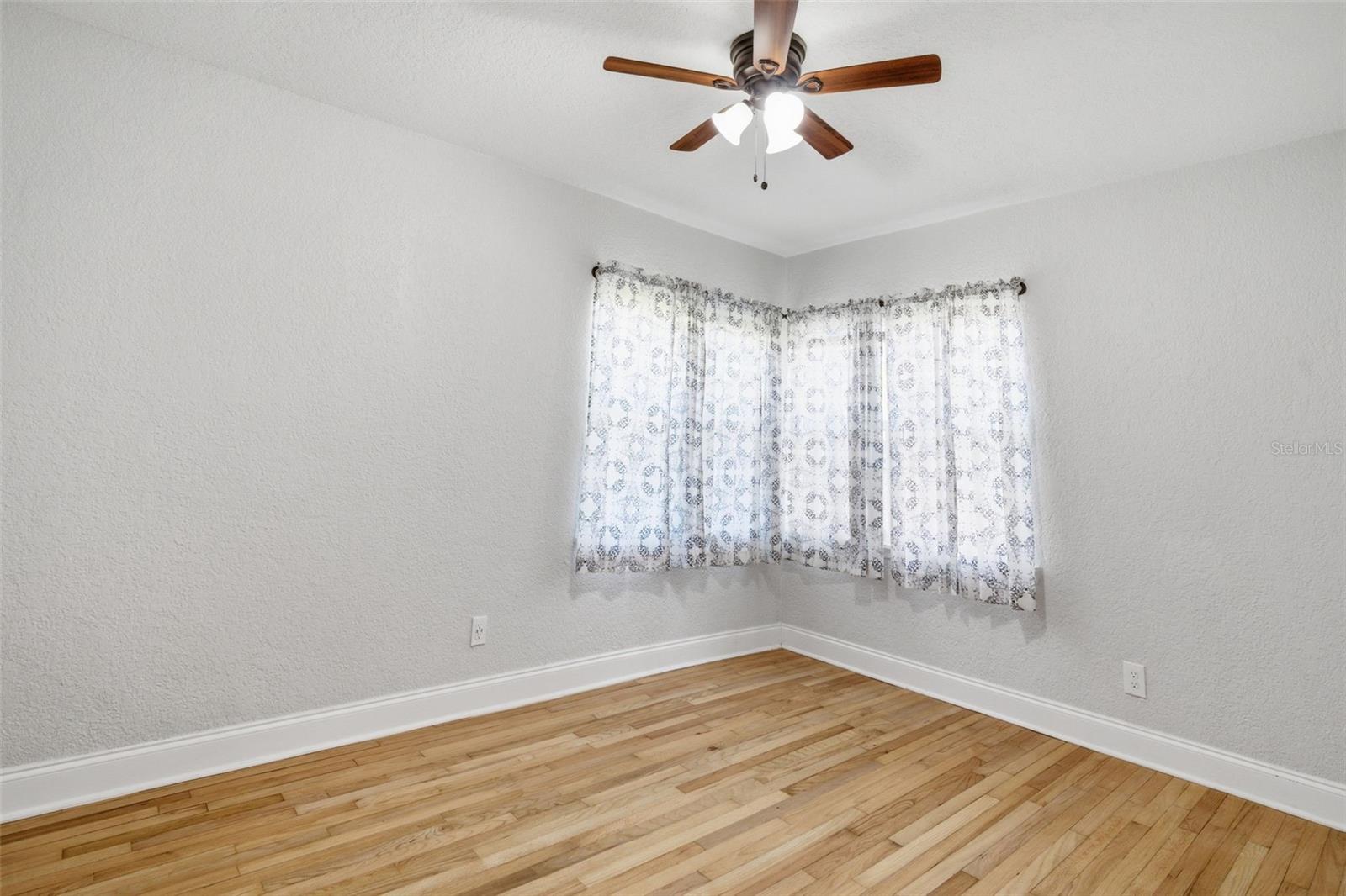 3105 JACKSON ST N, ST PETERSBURG, FL, 33704