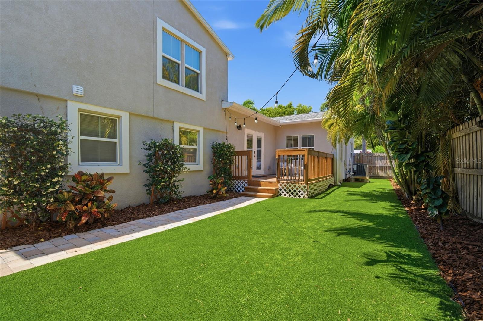 3105 JACKSON ST N, ST PETERSBURG, FL, 33704
