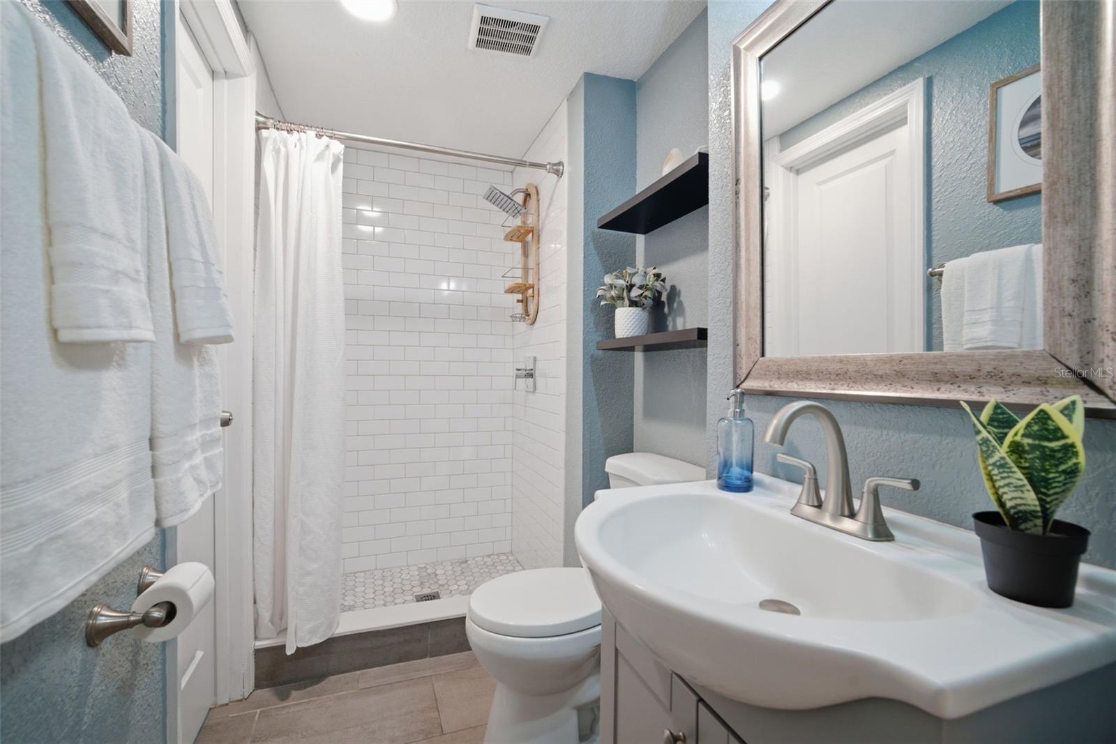 3105 JACKSON ST N, ST PETERSBURG, FL, 33704
