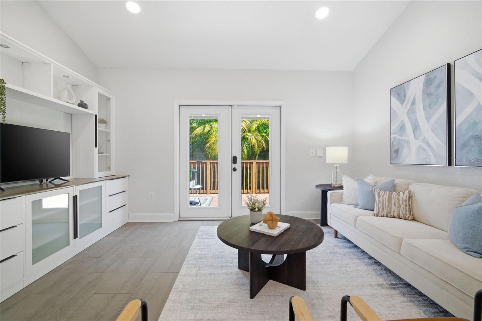3105 JACKSON ST N, ST PETERSBURG, FL, 33704