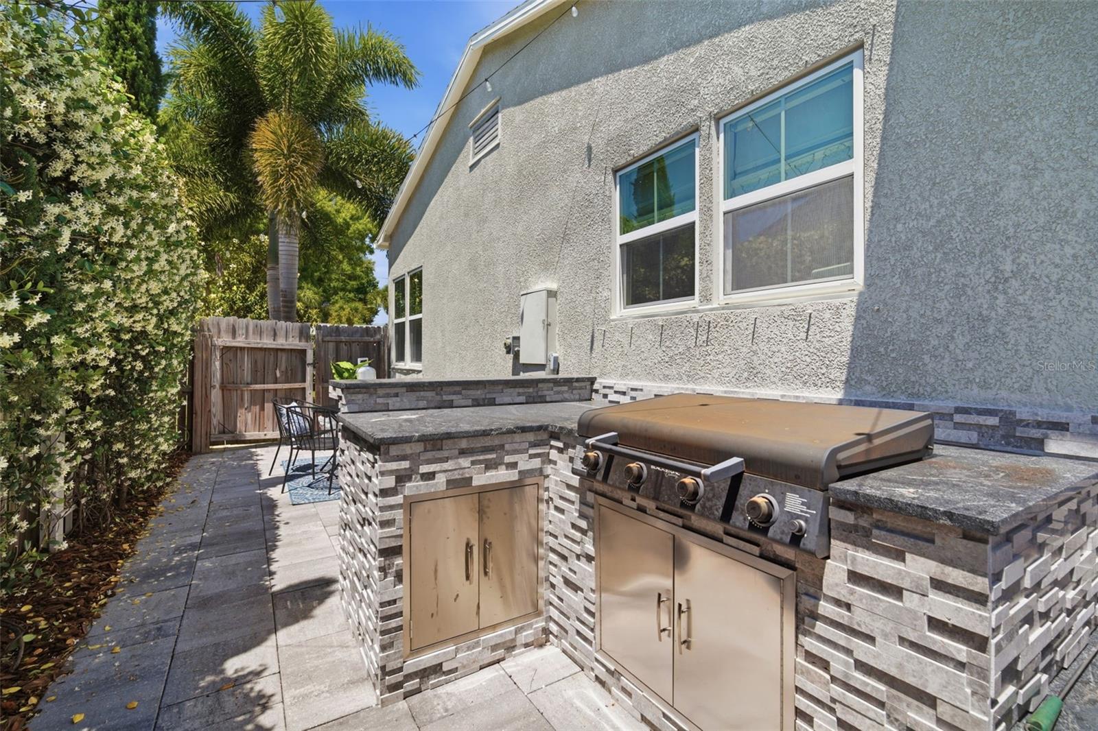 3105 JACKSON ST N, ST PETERSBURG, FL, 33704