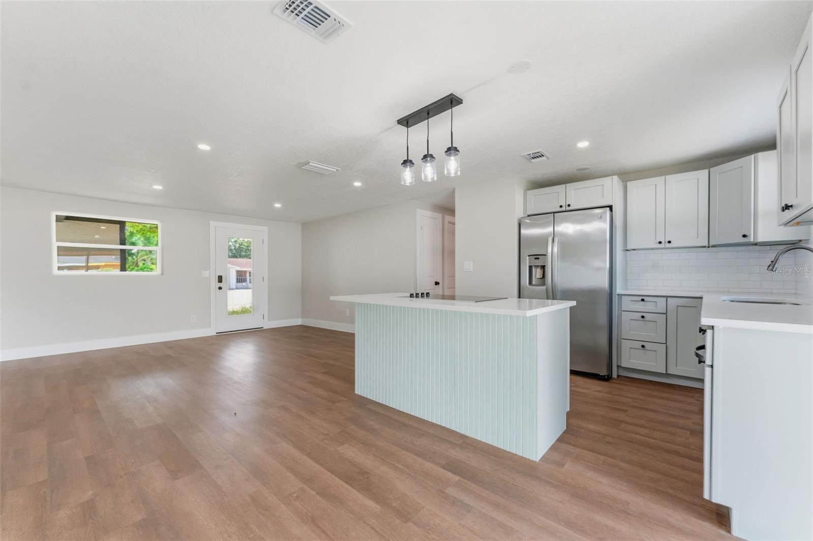 3513 BEECHWOOD BLVD, TAMPA, FL, 33619