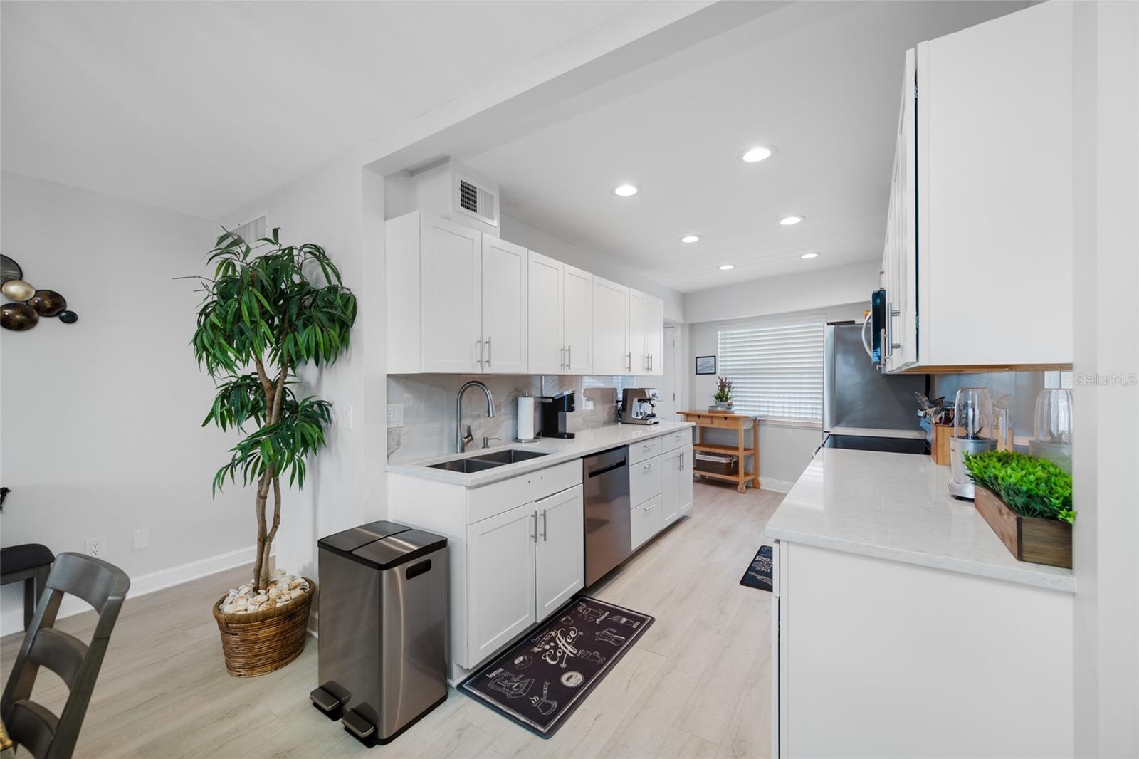 3100 GULF BLVD #132, BELLEAIR BEACH, FL, 33786