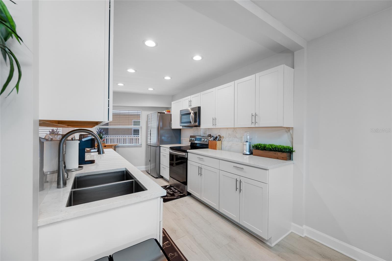 3100 GULF BLVD #132, BELLEAIR BEACH, FL, 33786