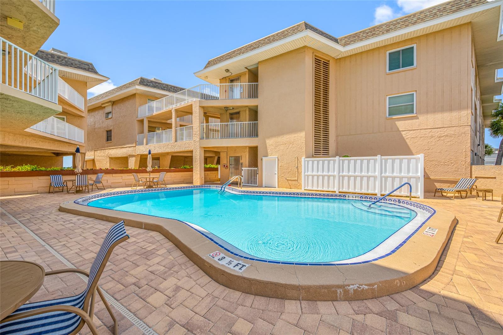 3100 GULF BLVD #132, BELLEAIR BEACH, FL, 33786