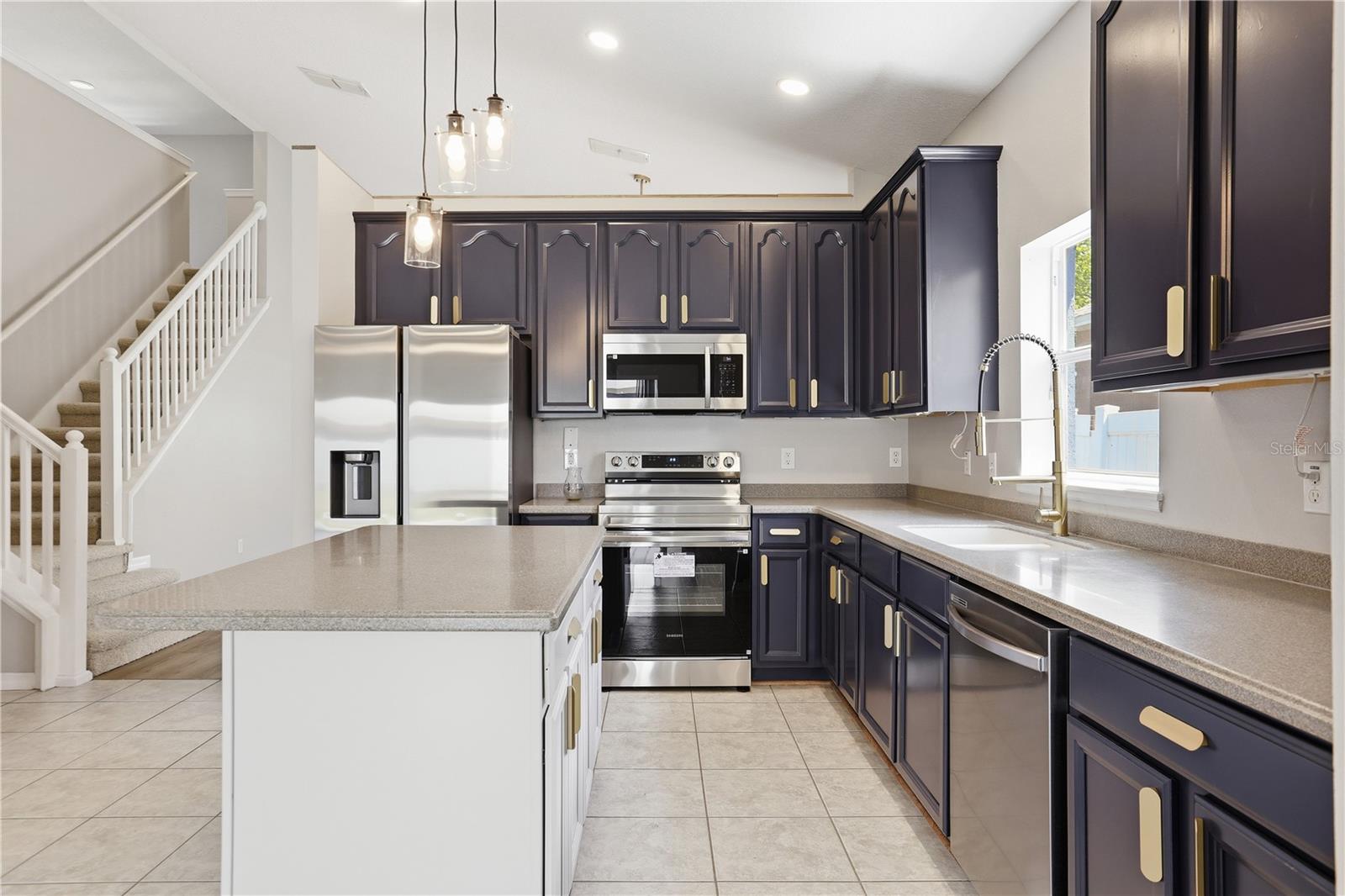 2142 BRANDYWINE FALLS WAY, ORLANDO, FL, 32824