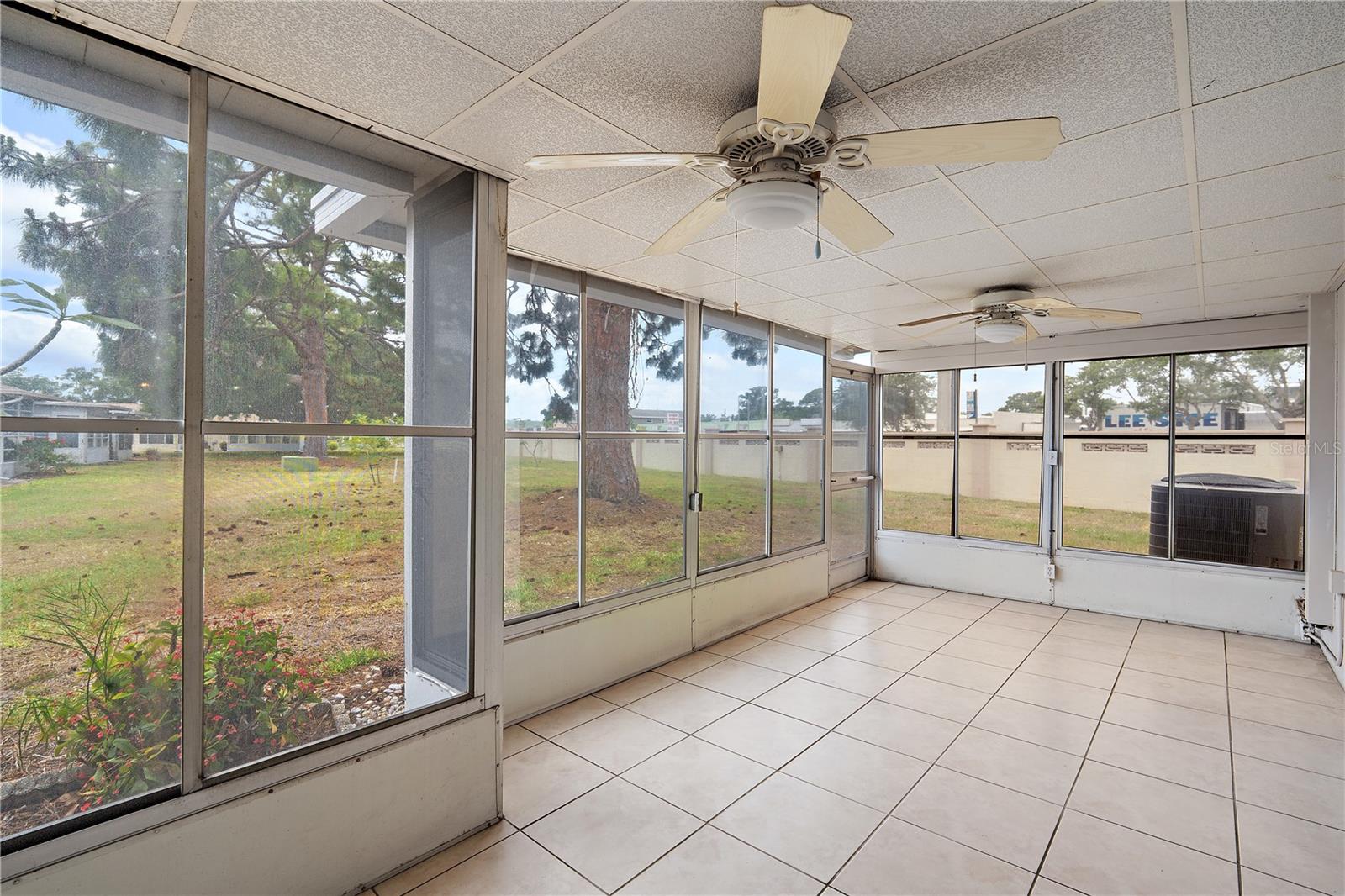 2802 SWIFTON DR #V102, SARASOTA, FL, 34231