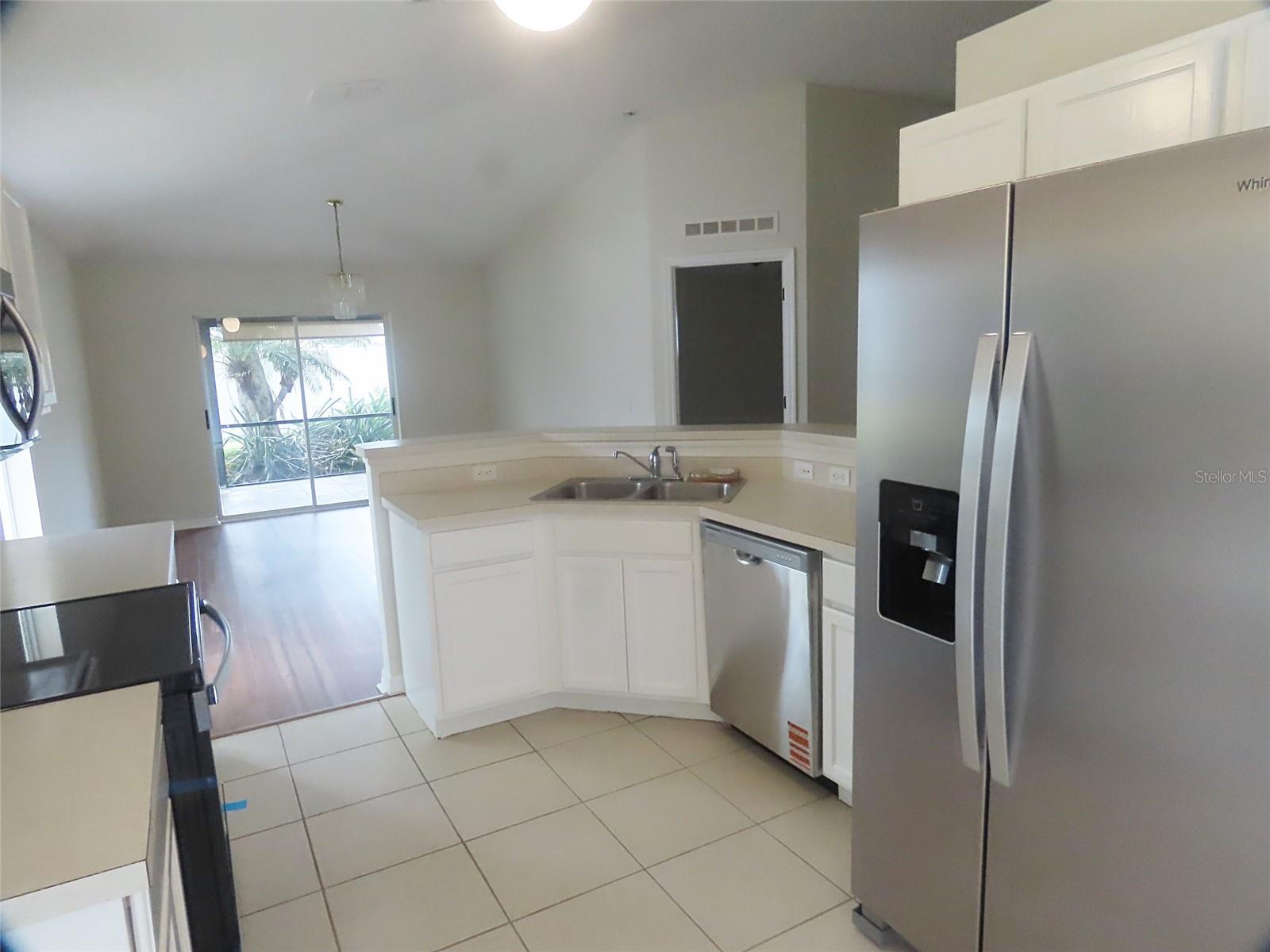 118 ROYALTY CIR, SANFORD, FL, 32771