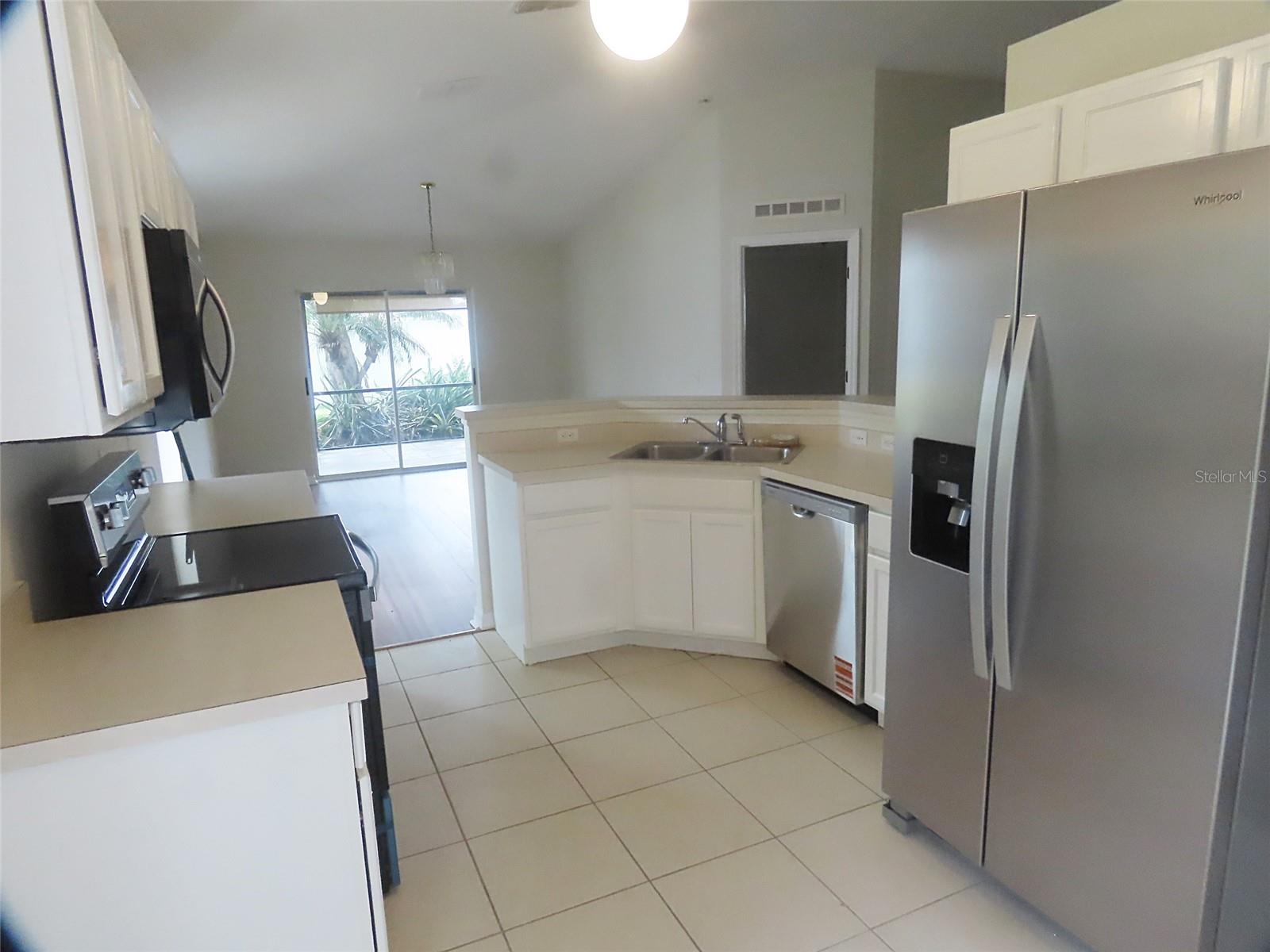 118 ROYALTY CIR, SANFORD, FL, 32771