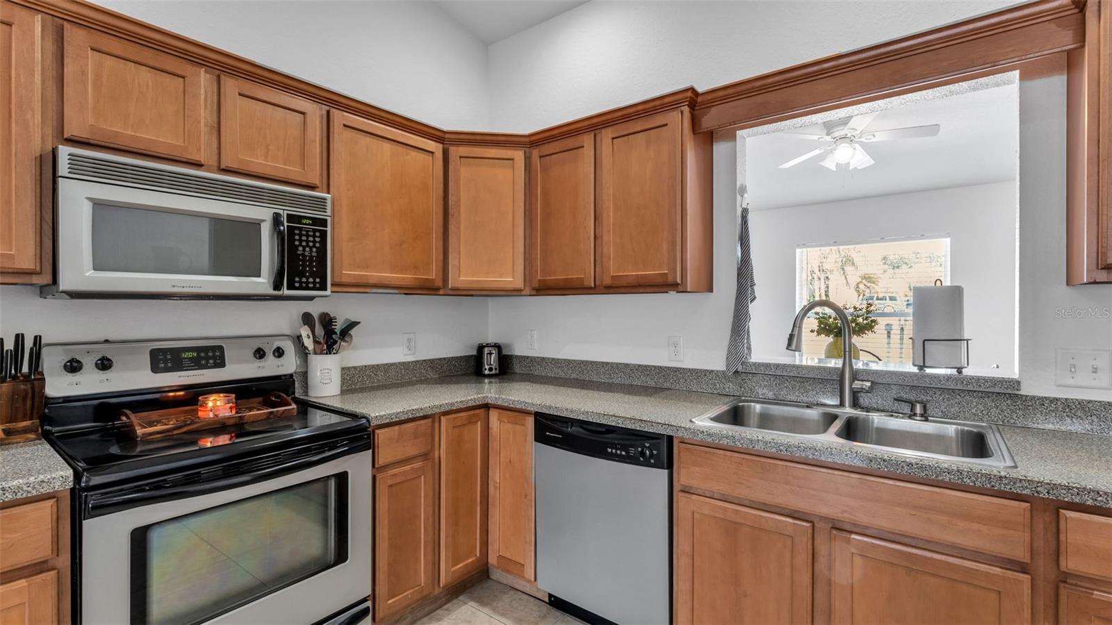 6146 MISSION DR, LAKELAND, FL, 33812