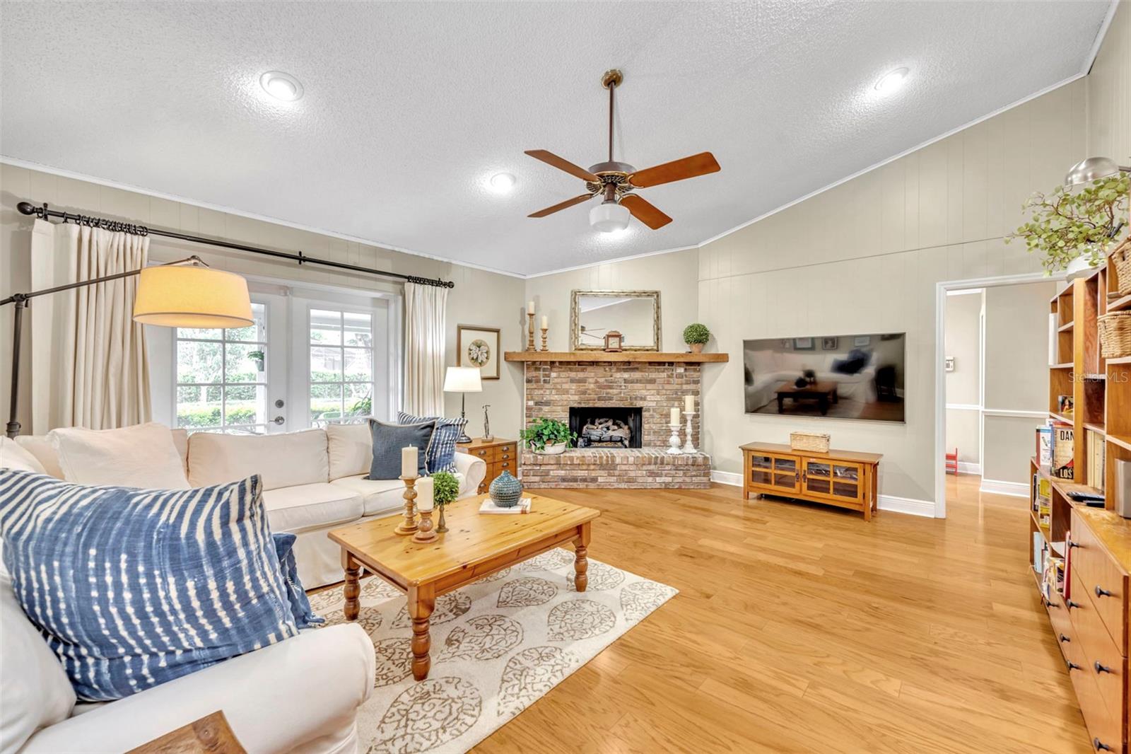 8825 BUTTERNUT BLVD, ORLANDO, FL, 32817