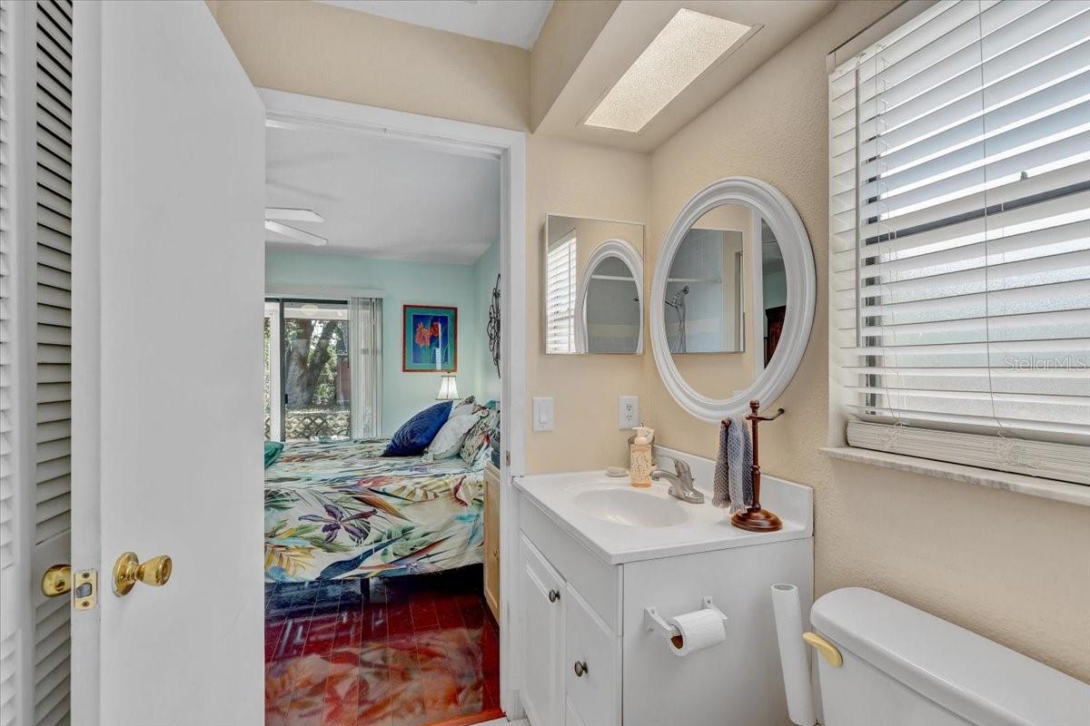 222 GLENWOOD AVE, OSPREY, FL, 34229