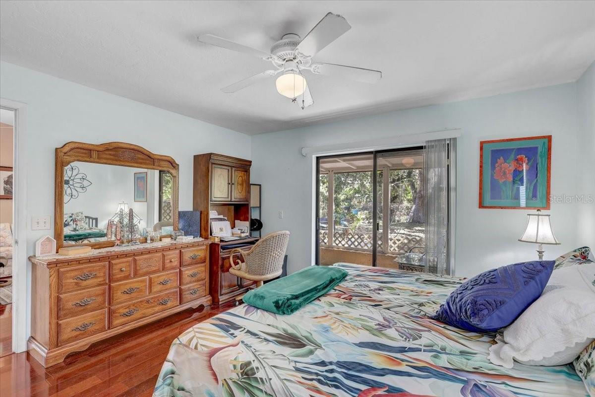 222 GLENWOOD AVE, OSPREY, FL, 34229