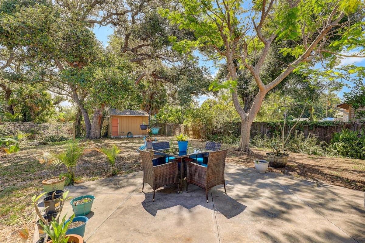222 GLENWOOD AVE, OSPREY, FL, 34229