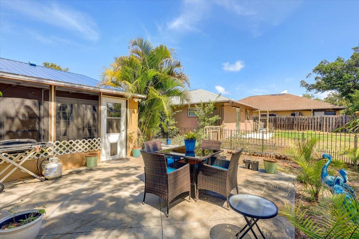 222 GLENWOOD AVE, OSPREY, FL, 34229