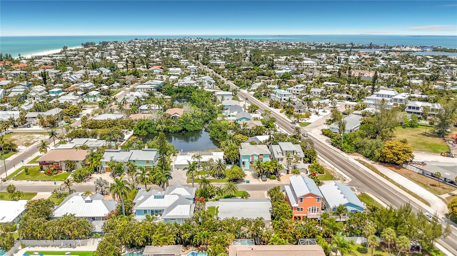 307 68TH, HOLMES BEACH, FL, 34217