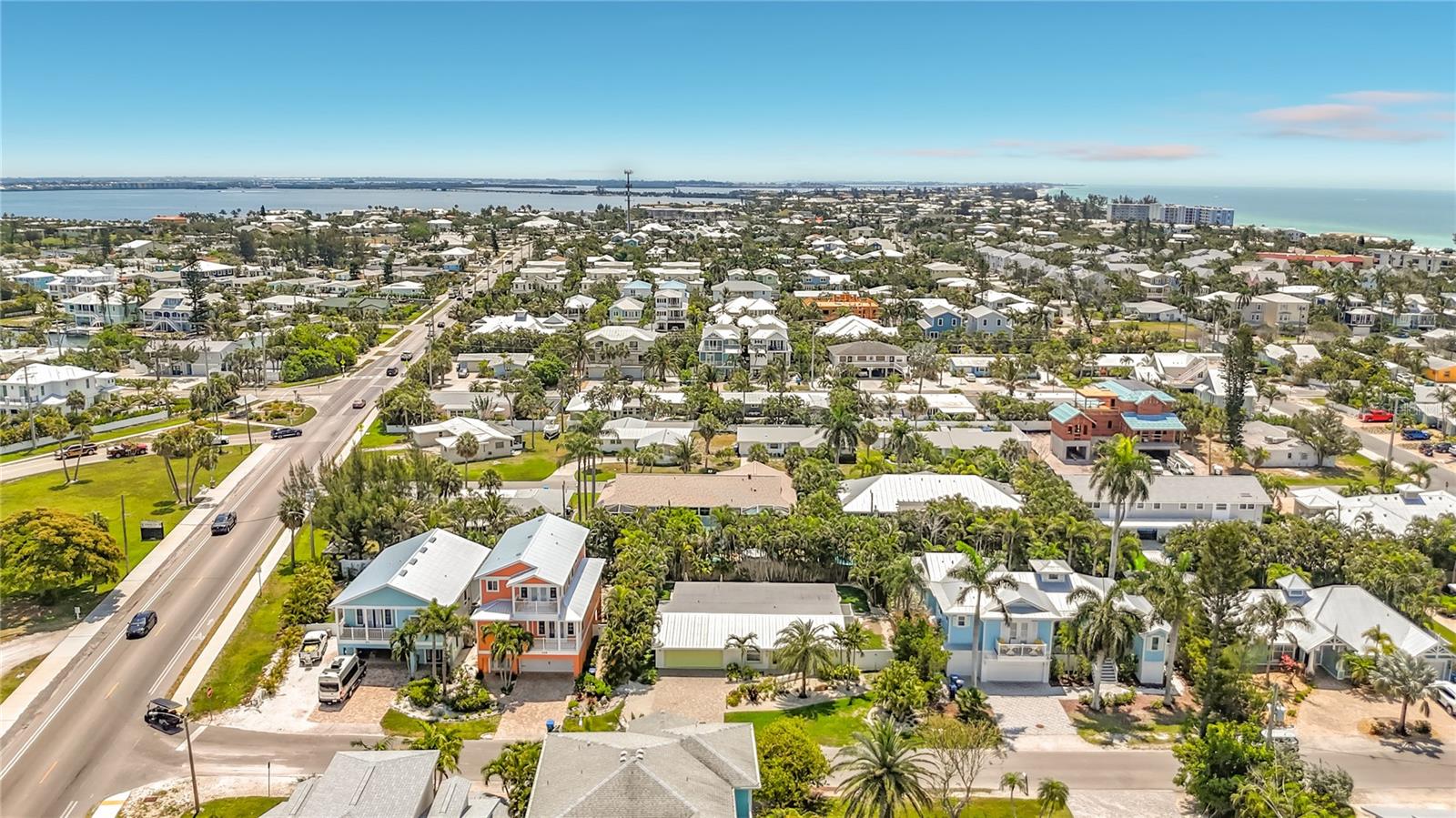 307 68TH, HOLMES BEACH, FL, 34217