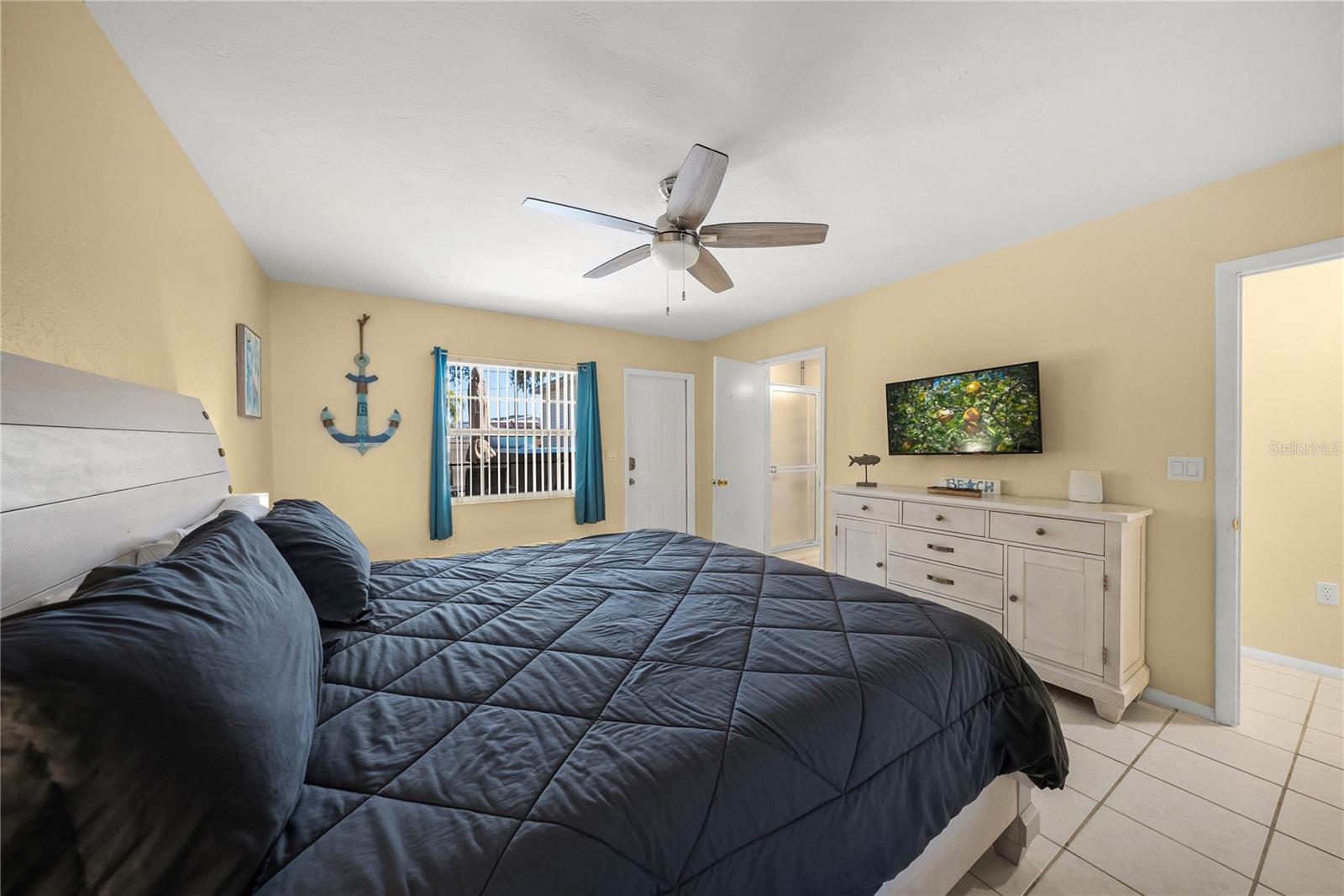 2037 and 2039 JO AN DR, SARASOTA, FL, 34231