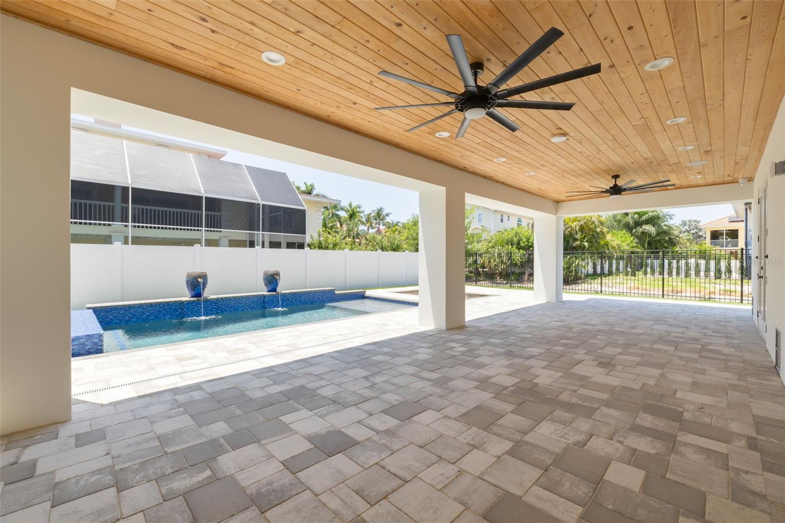 6012 KIPPS COLONY DR E, GULFPORT, FL, 33707