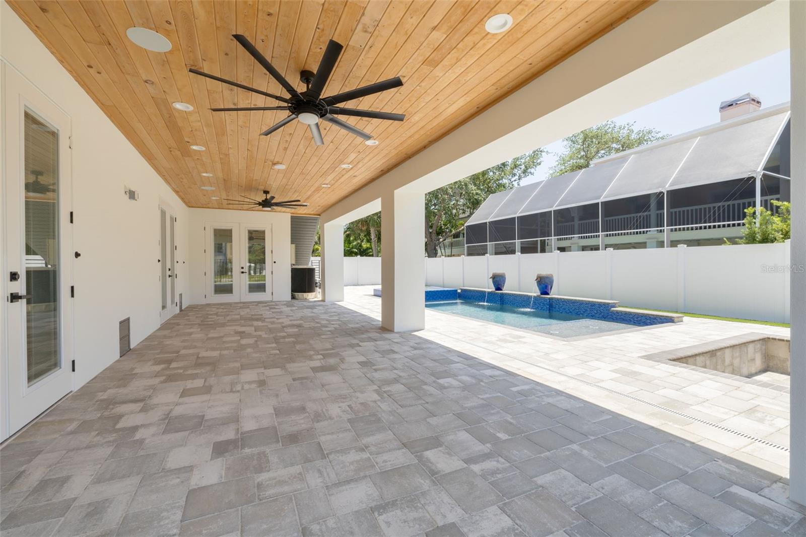 6012 KIPPS COLONY DR E, GULFPORT, FL, 33707