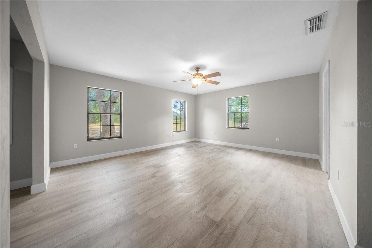 1869 SW 32ND PL, BELL, FL, 32619
