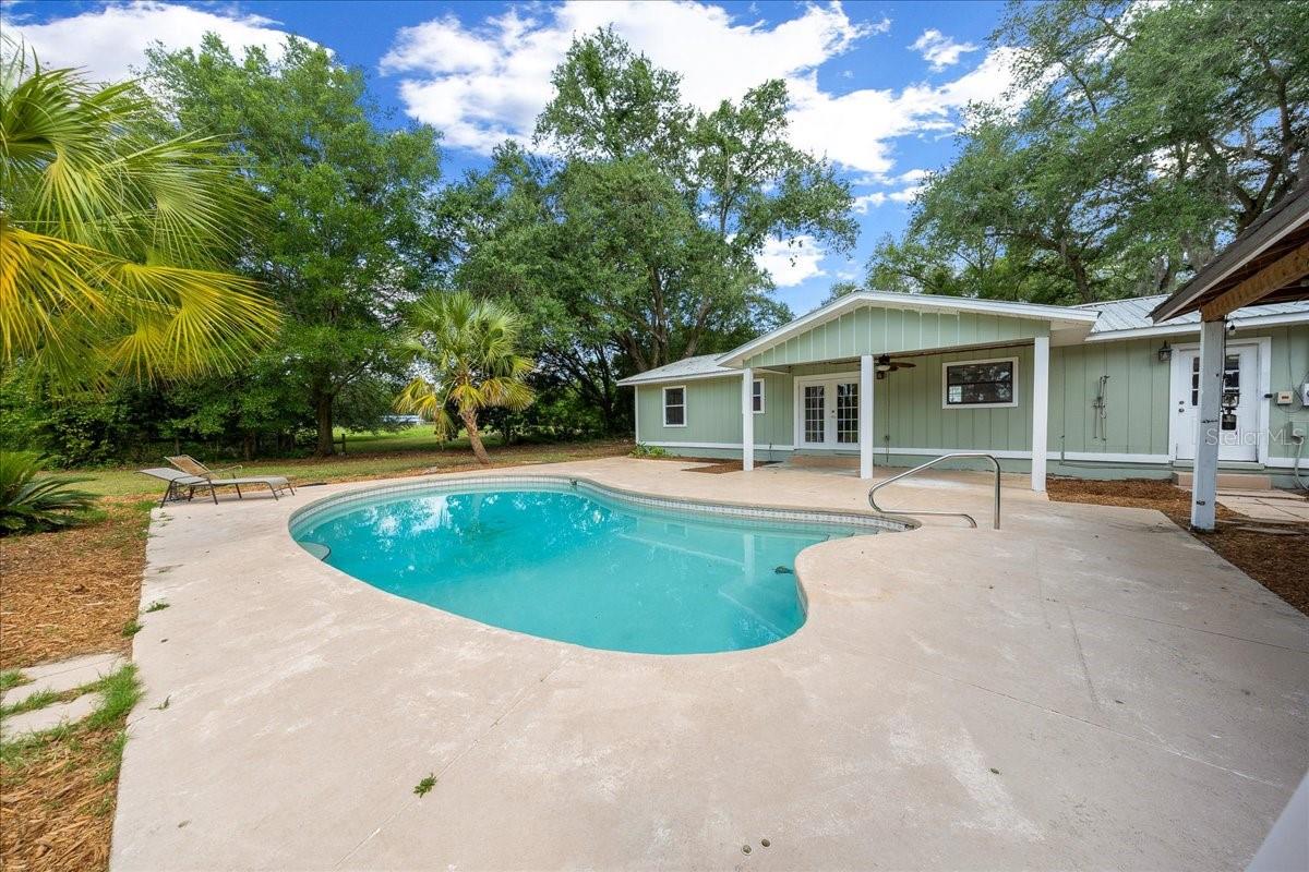 1869 SW 32ND PL, BELL, FL, 32619