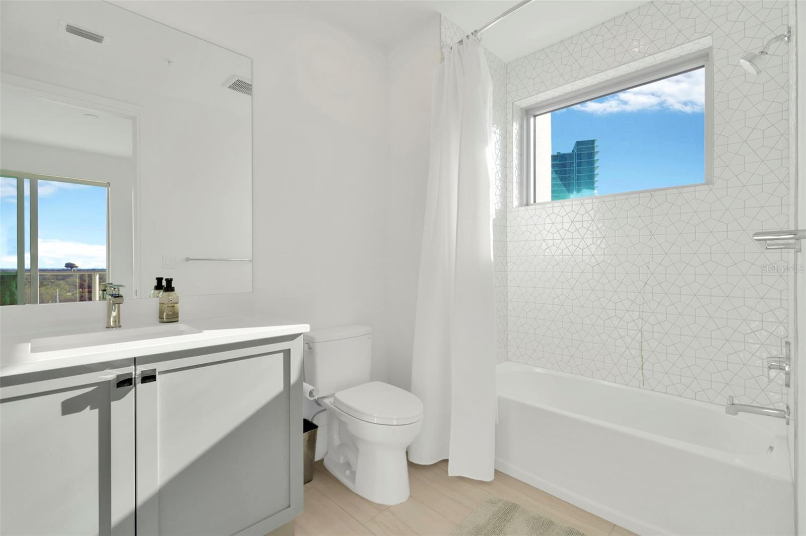 2910 W BARCELONA ST #1004, TAMPA, FL, 33629