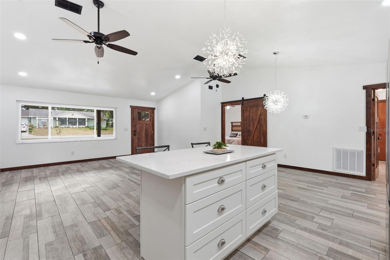 39825 SUNBURST DR, DADE CITY, FL, 33525