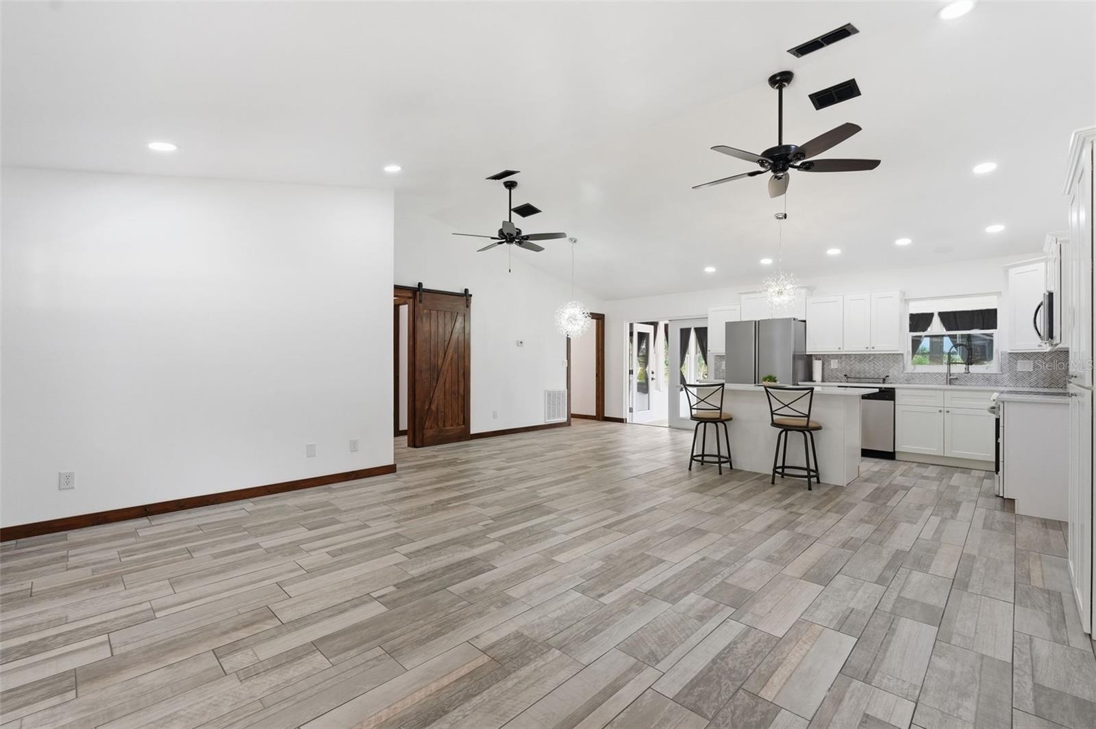 39825 SUNBURST DR, DADE CITY, FL, 33525