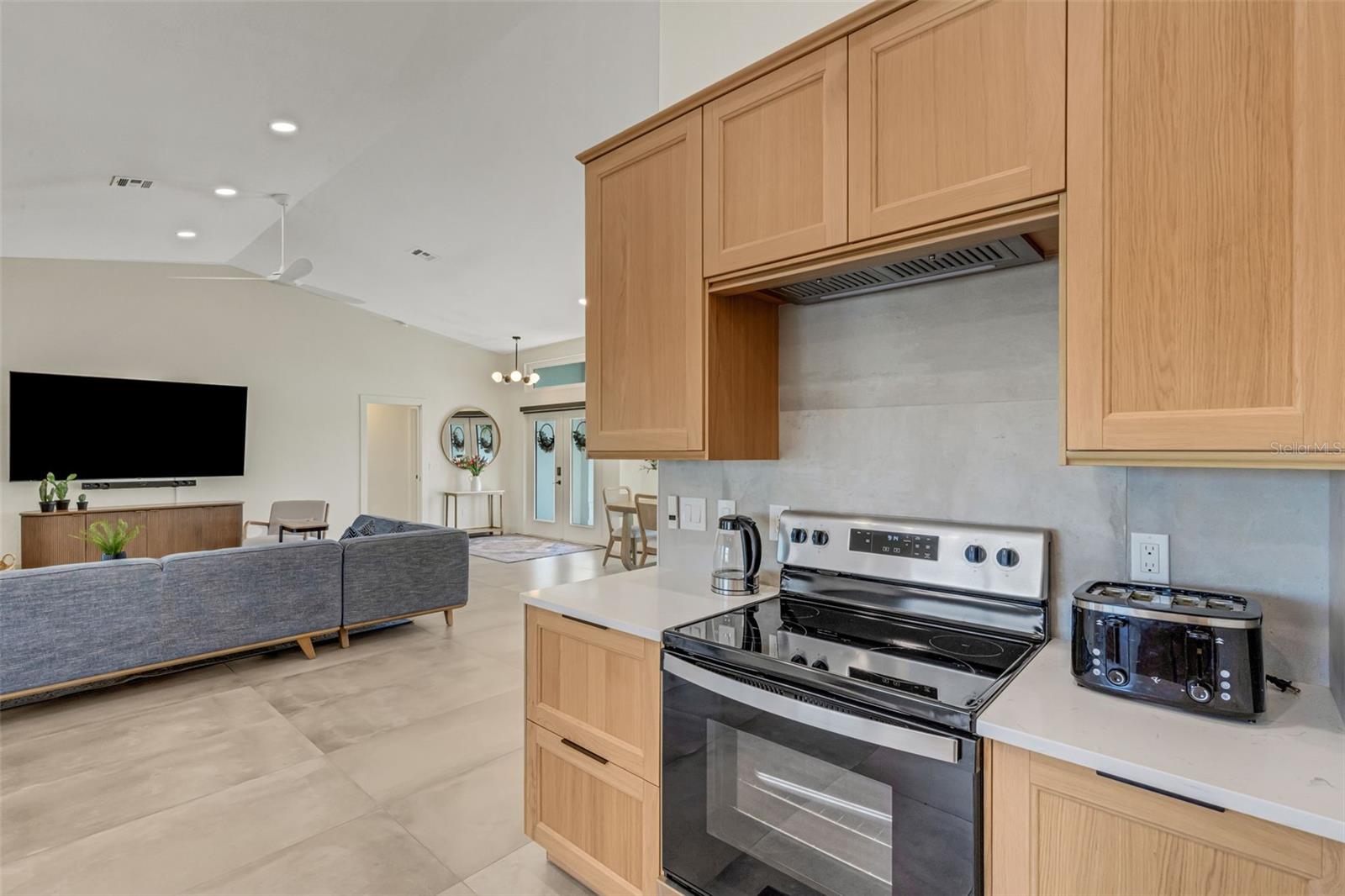 5133 LATHAM TER, PORT CHARLOTTE, FL, 33981