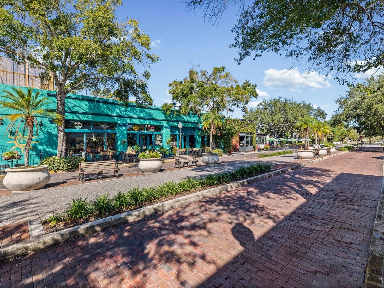 1647 SEA BREEZE DR, TARPON SPRINGS, FL, 34689