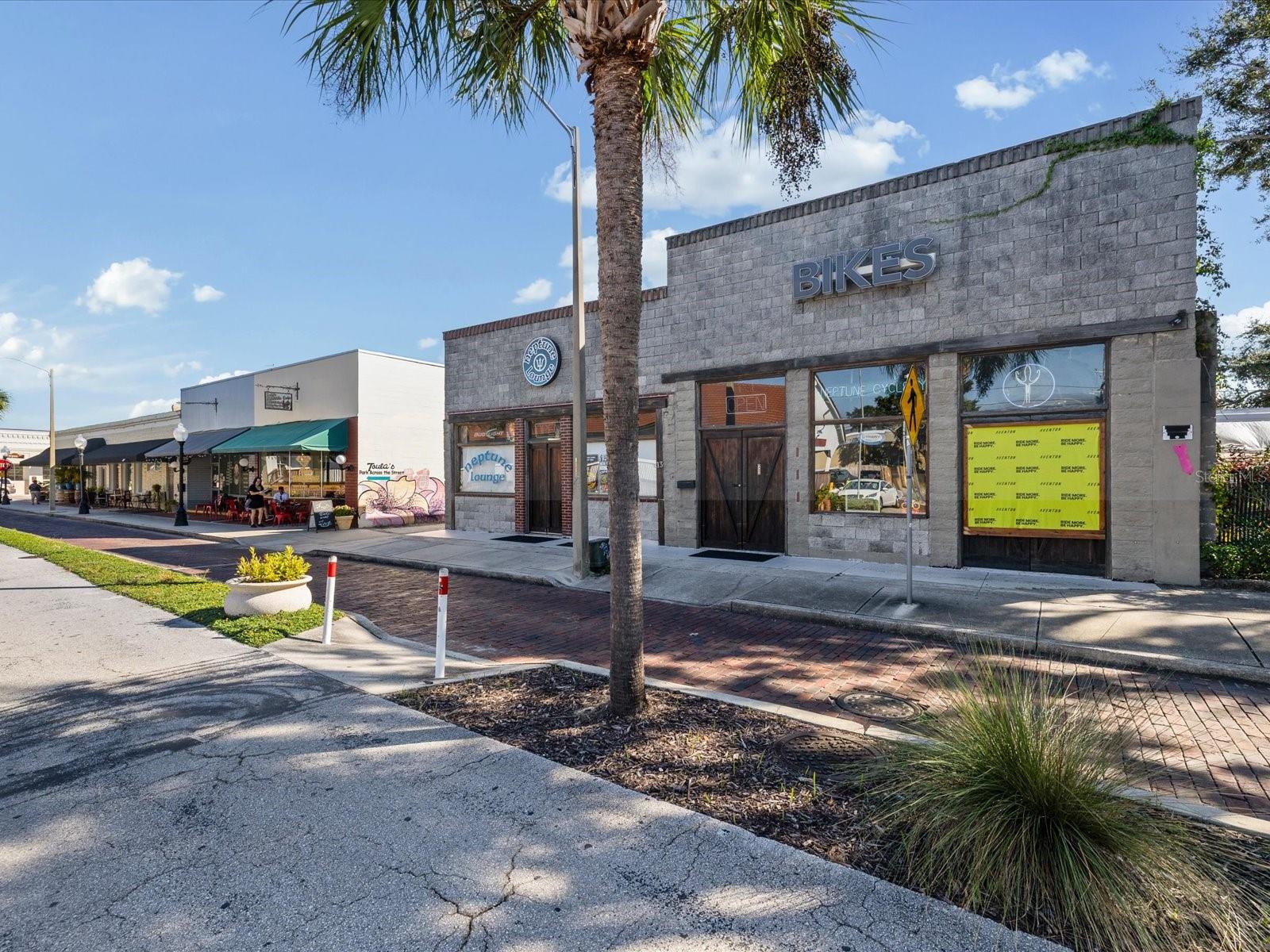 1647 SEA BREEZE DR, TARPON SPRINGS, FL, 34689