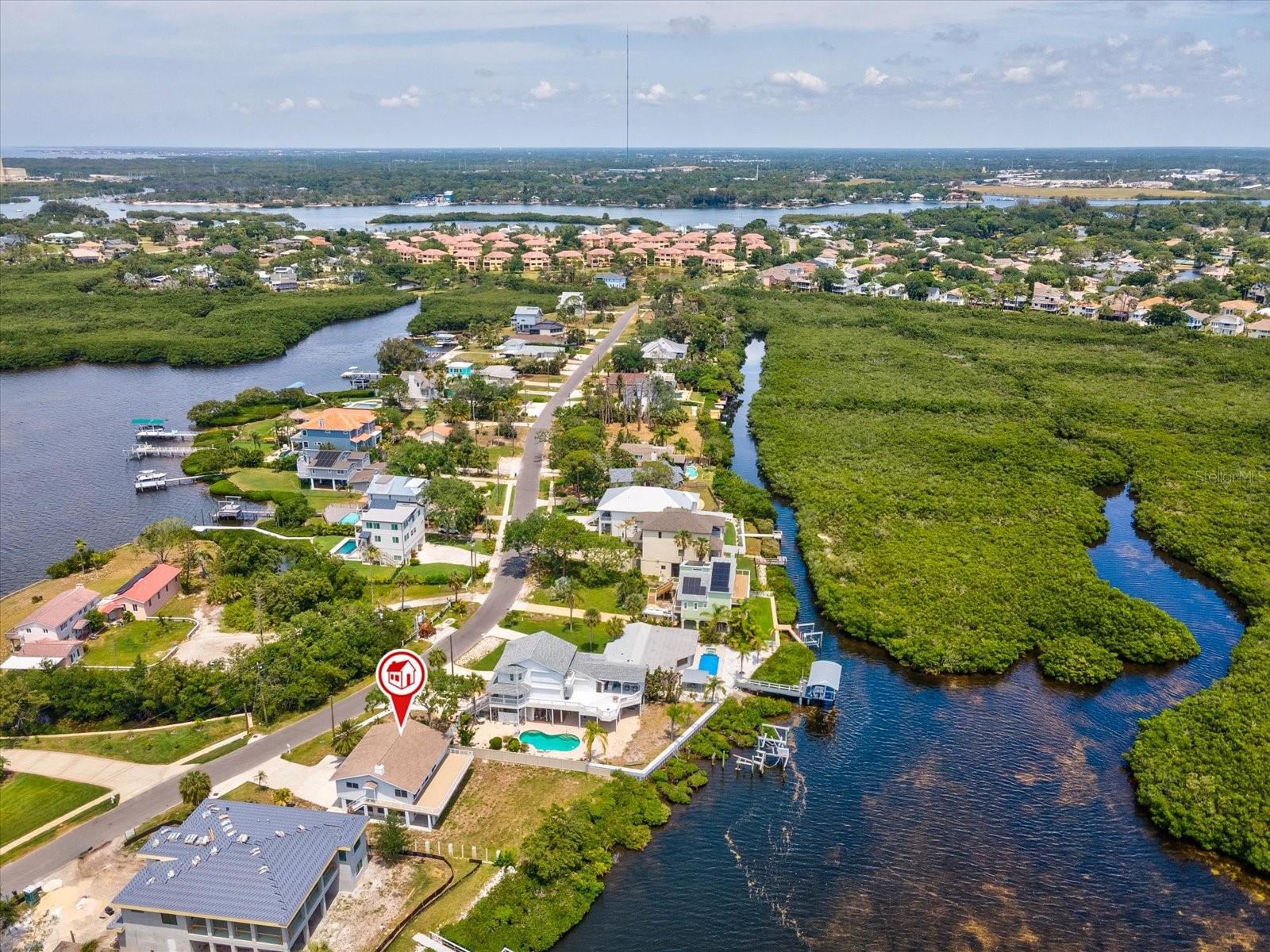 1647 SEA BREEZE DR, TARPON SPRINGS, FL, 34689