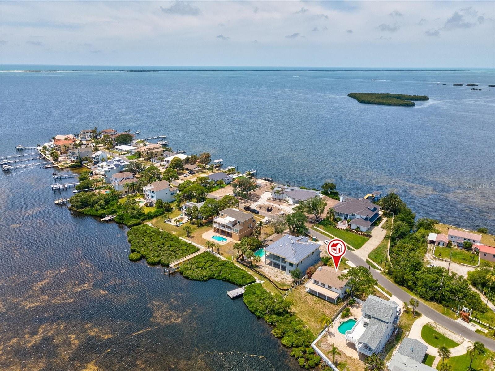 1647 SEA BREEZE DR, TARPON SPRINGS, FL, 34689