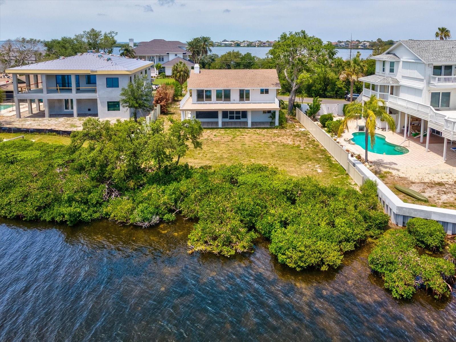 1647 SEA BREEZE DR, TARPON SPRINGS, FL, 34689