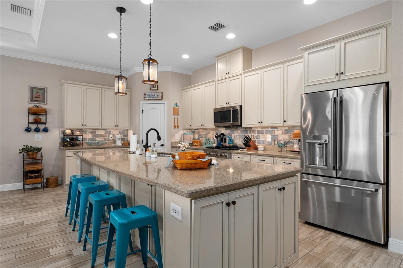 2705 STARGRASS CIR, CLERMONT, FL, 34715
