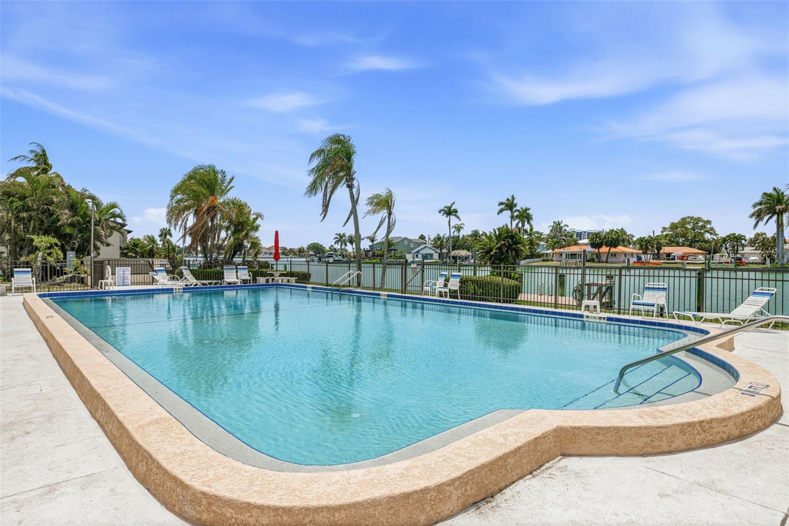 554 PLAZA SEVILLE CT #103, TREASURE ISLAND, FL, 33706