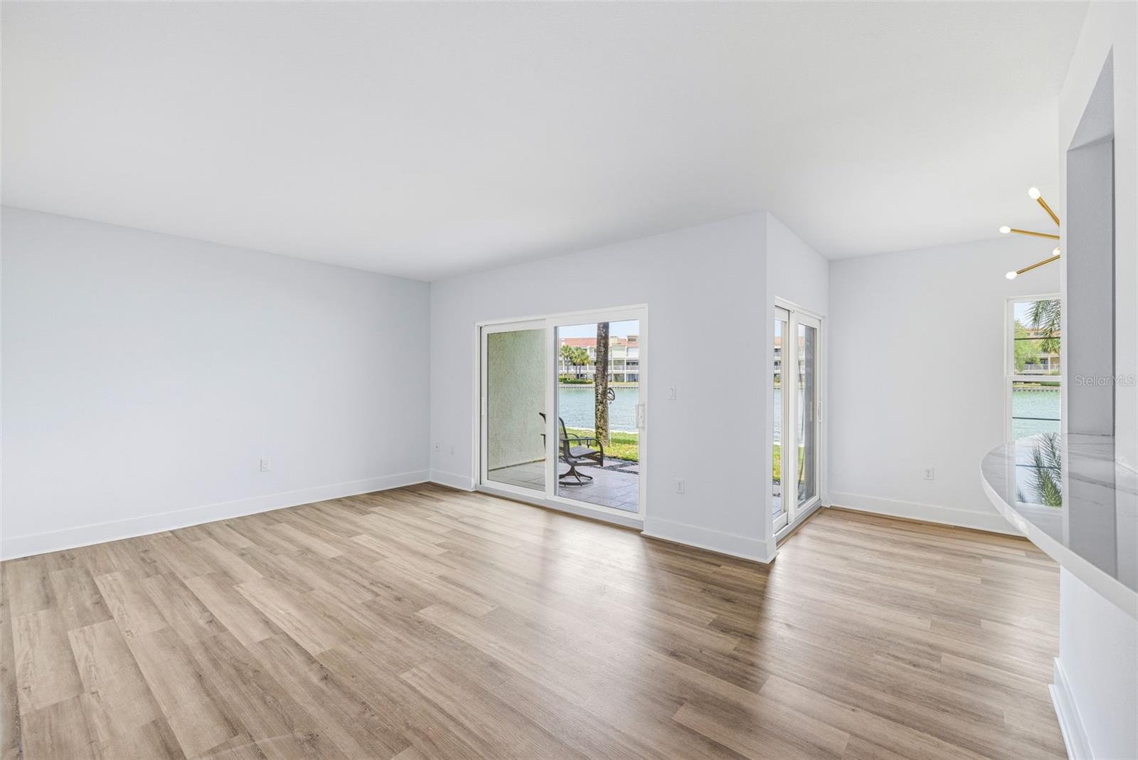 554 PLAZA SEVILLE CT #103, TREASURE ISLAND, FL, 33706