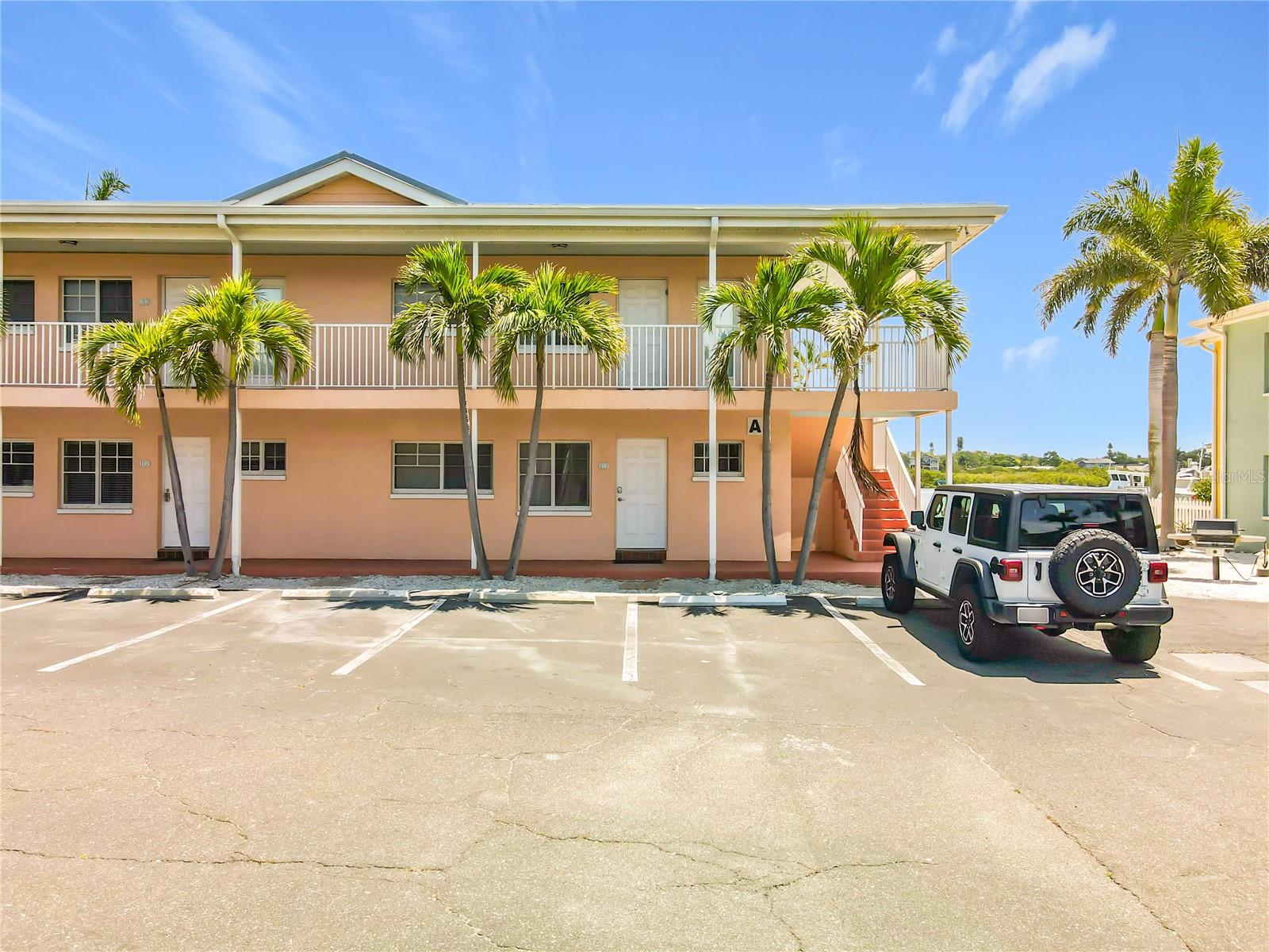 19417 GULF BLVD #A-113, INDIAN SHORES, FL, 33785
