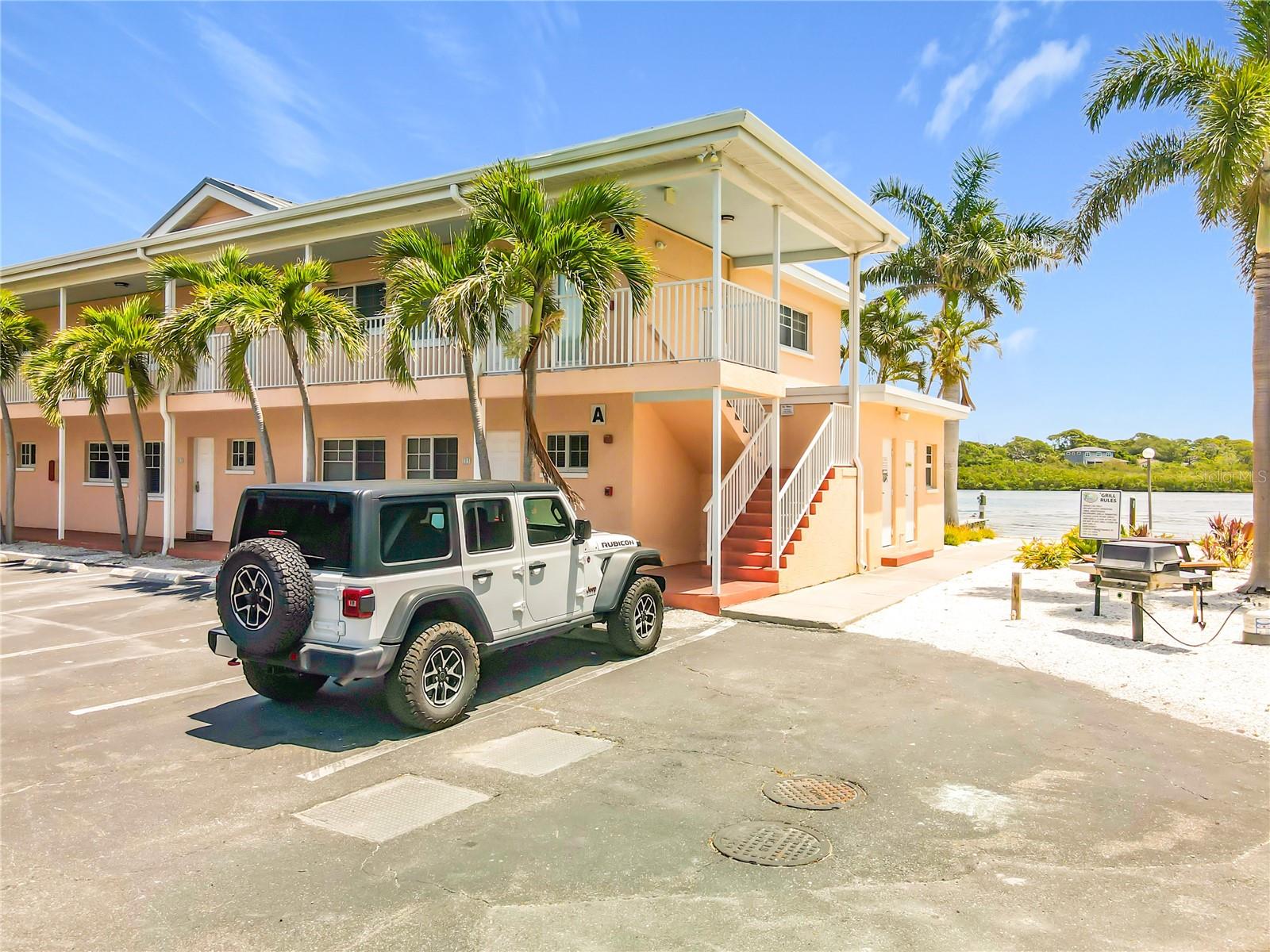 19417 GULF BLVD #A-113, INDIAN SHORES, FL, 33785