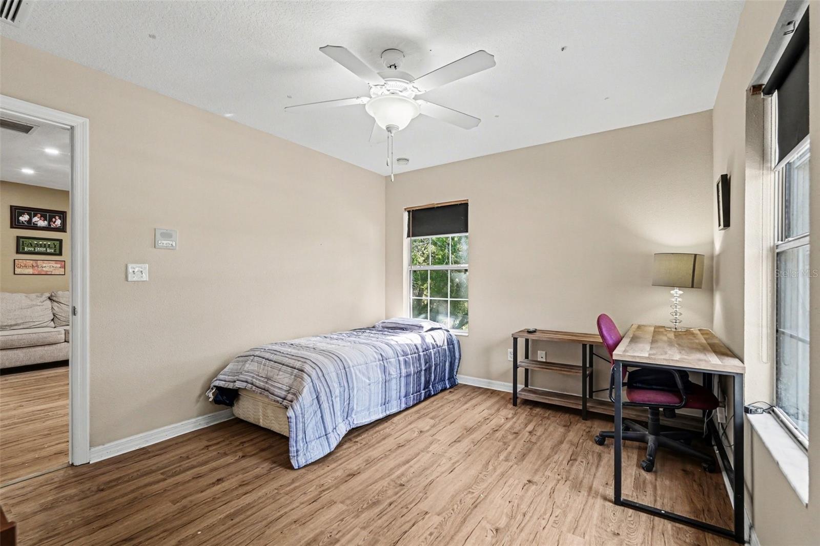 1720 ATLANTIC DR, RUSKIN, FL, 33570