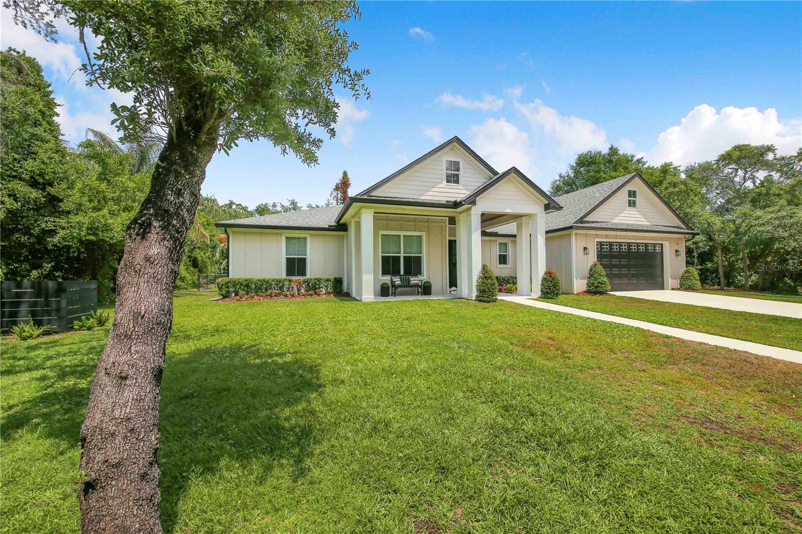 1 PINE FOREST DR, HAINES CITY, FL, 33844
